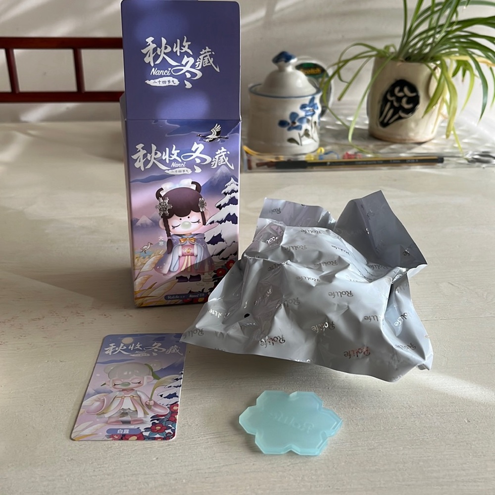 Collectible figurines nanci unopened